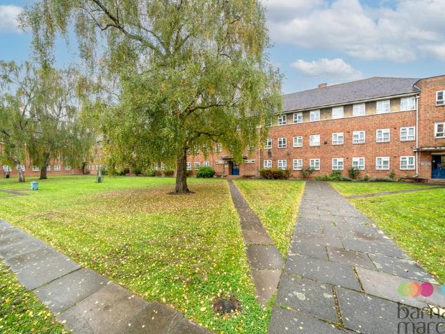 Flat for sale in Fallow Corner, Isle Of Man