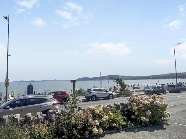 Flat for sale in Colwyn Bay, Wales