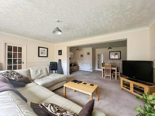 Flat for sale in Hythe and Dibden, Ashurst Bridge