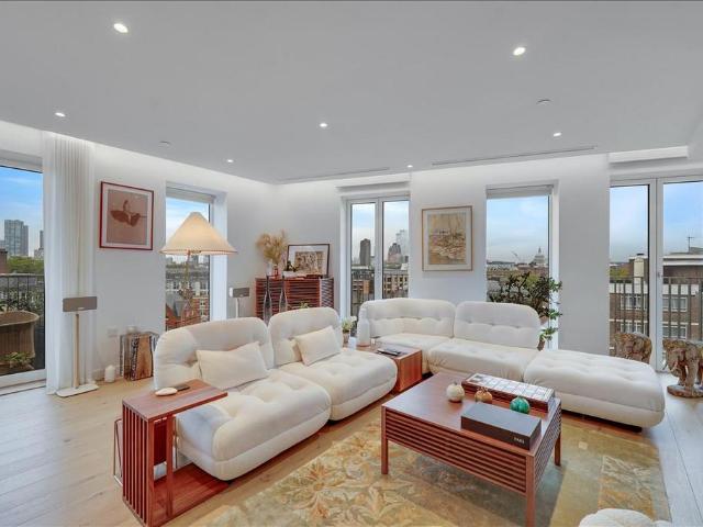 Flat for sale in Clerkenwell, Greater London