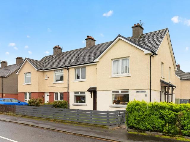 Flat for sale in Victory Gardens, Renfrew
