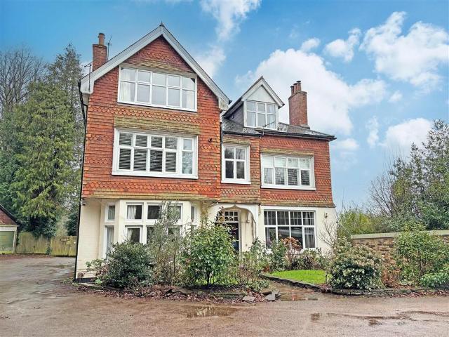 Flat for sale in Sherwood, Sandown Park