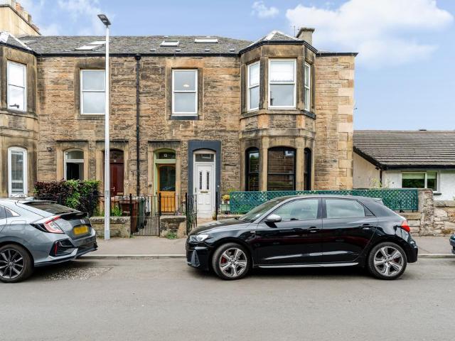 Flat for sale in Leith Links, Leith