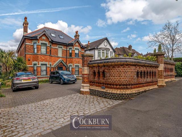 Flat for sale in London Borough of Lewisham, Greater London