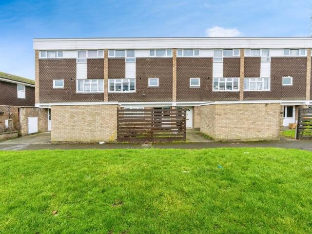 Flat for sale in Bedford