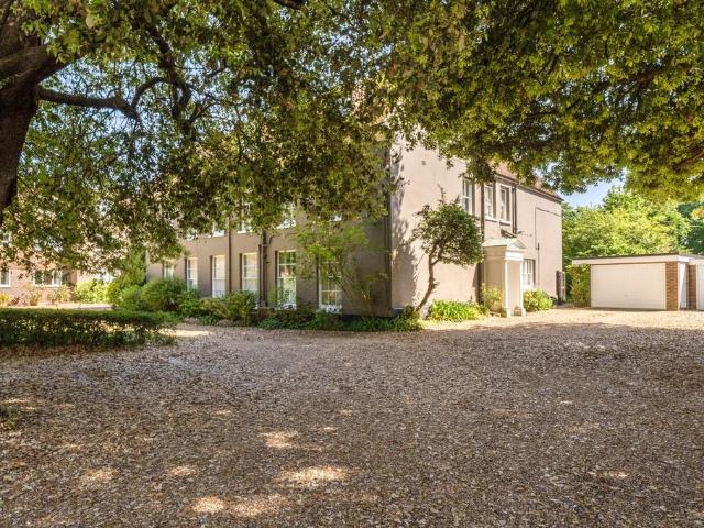 Flat for sale in Chichester, Littlecote