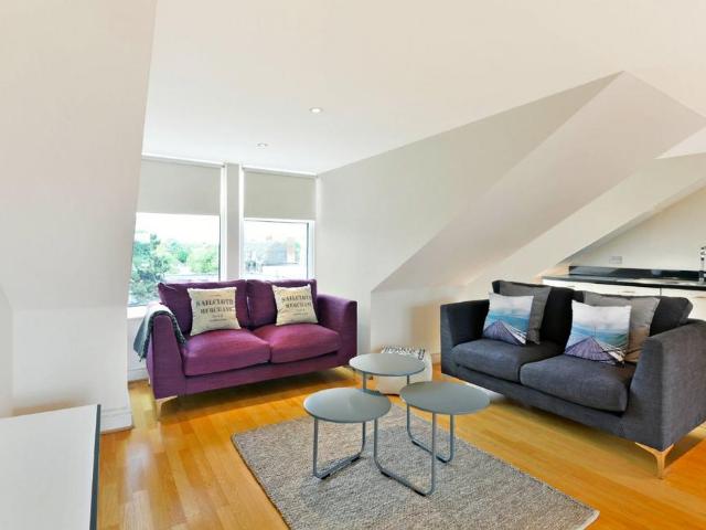 Flat for sale in London Borough of Lambeth, Greater London