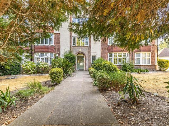 Flat for sale in Springbourne, Bournemouth