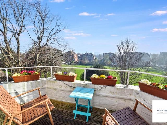 Flat for sale in Eastbourne, East Sussex