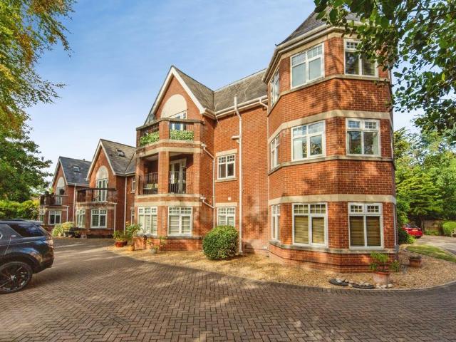 Flat for sale in Little Altcar, Sefton