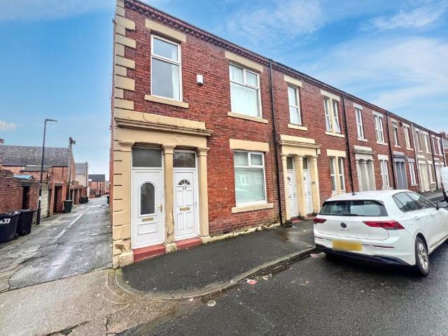 Flat for sale in Chirton, North Shields