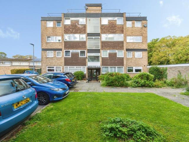 Flat for sale in Kempston, Bedford