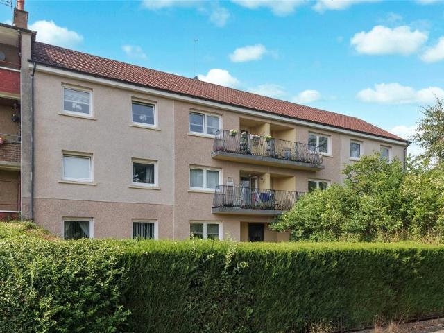 Flat for sale in Blairdardie, Scotland