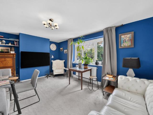 Flat for sale in Greater London