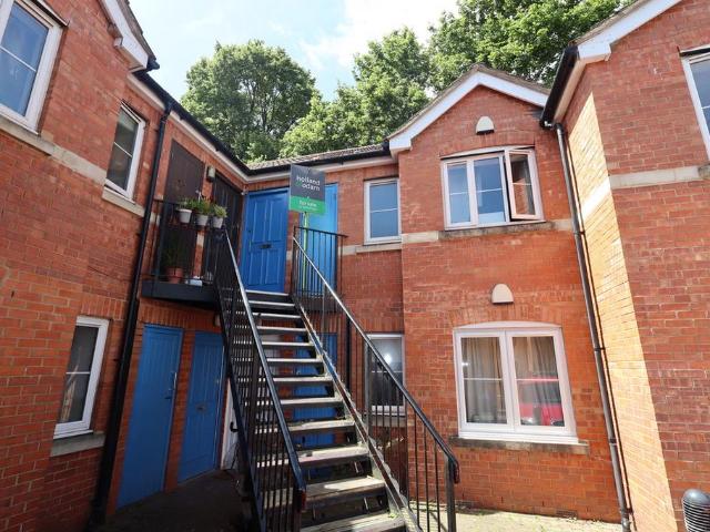 Flat for sale in Wells, Somerset