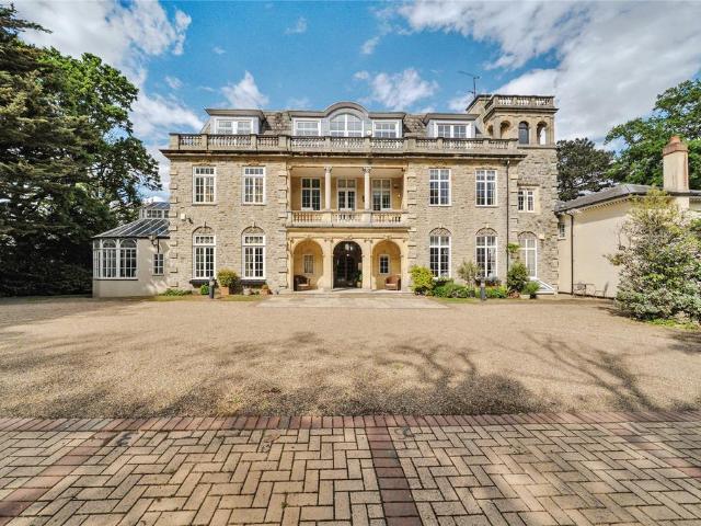 Flat for sale in Bickley, Greater London
