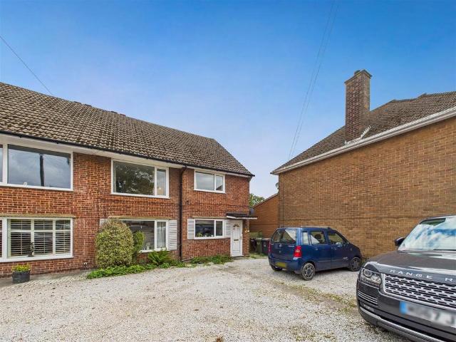 Flat for sale in Brackenfield, East Midlands