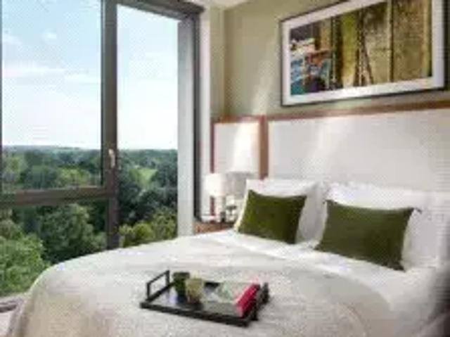 Flat for sale in London Borough of Hounslow, Greater London