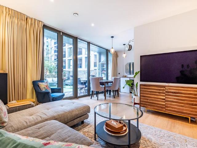 Flat for sale in Kensal Town, Maida Vale
