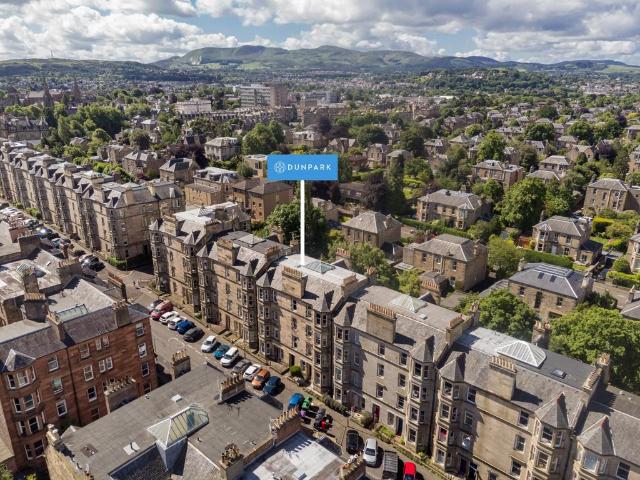 Flat for sale in Bruntsfield, Scotland