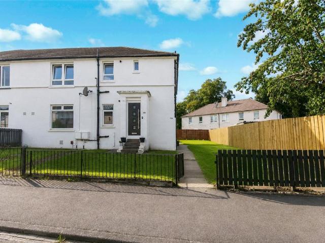 Flat for sale in Househillwood, Scotland