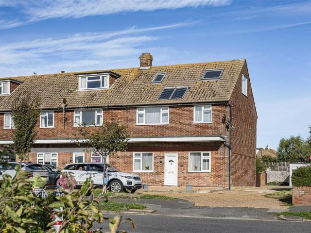 Flat for sale in Seaford, Lewes