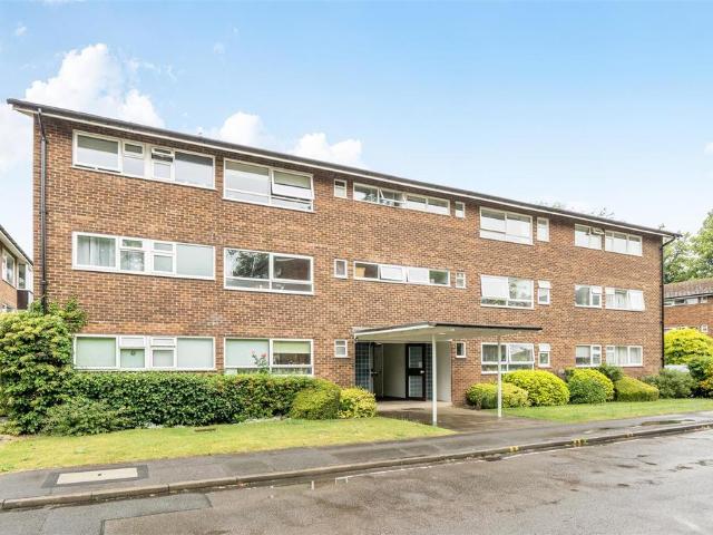 Flat for sale in Abbotswood, Westborough