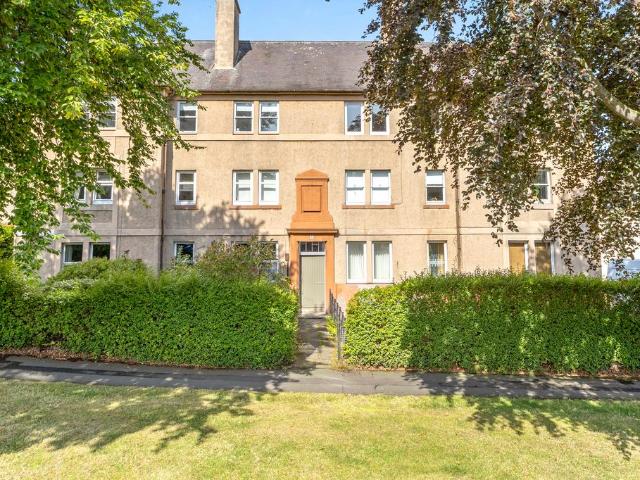 Flat for sale in East Pilton, Scotland