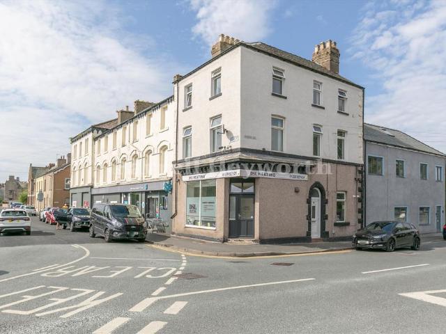 Flat for sale in Askam In Furness