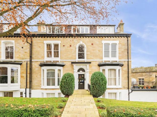 Flat for sale in Low Harrogate, Harrogate