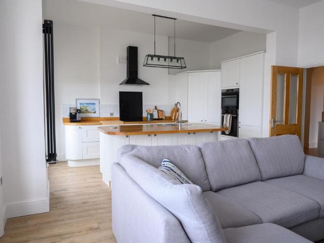 Flat for sale in Weston-super-mare, North Somerset