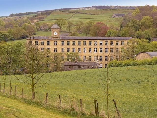 Flat for sale in Rishworth, Calderdale