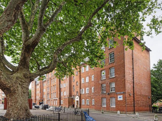 Flat for sale in Boundary Estate, Greater London