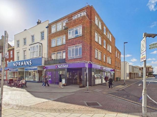 Flat for sale in Runham Vauxhall, Great Yarmouth
