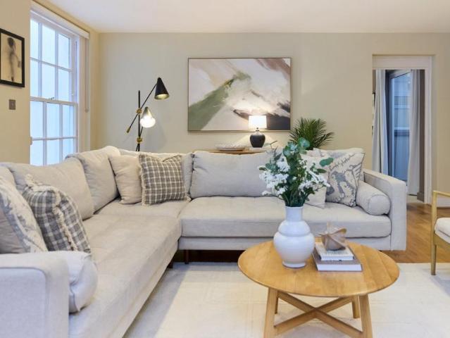 Flat for sale in Paddington, Isle Of Man