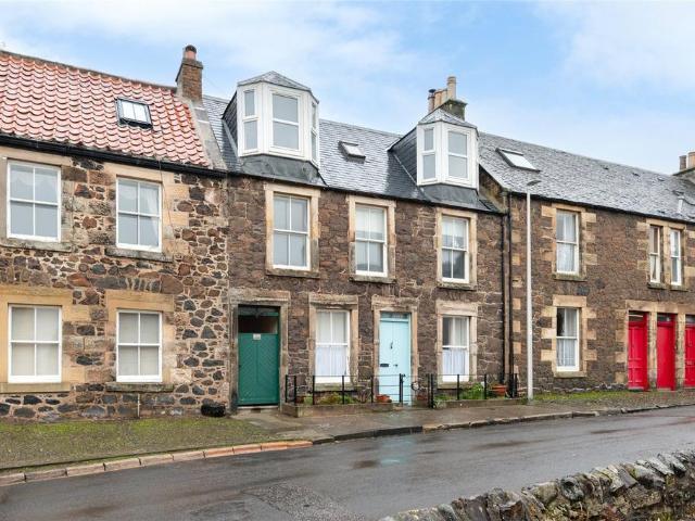 Flat for sale in Lower Largo, Scotland