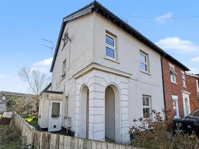 Flat for sale in St Johns, Wimborne
