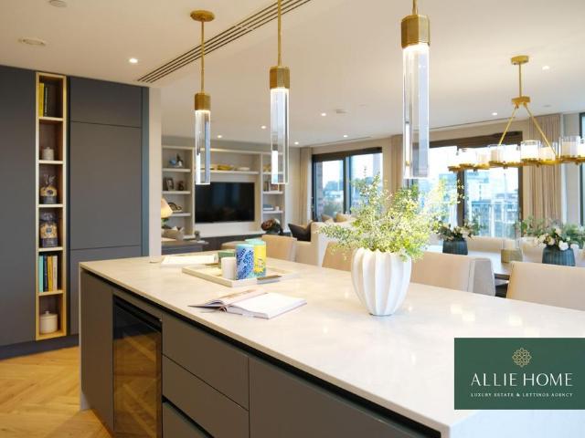 Flat for sale in Fulham, Isle Of Man
