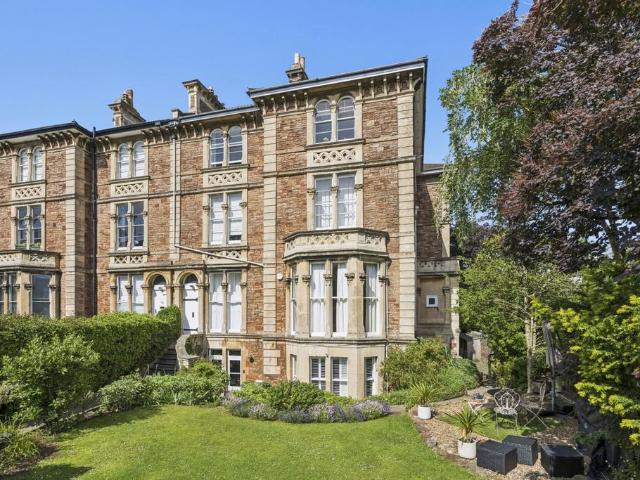 Flat for sale in Feckenham, City Of Bristol