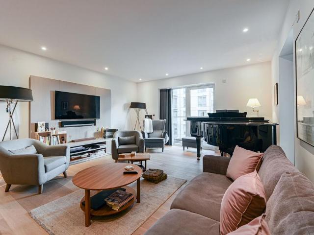 Flat for sale in Hammersmith, Greater London