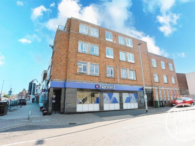 Flat for sale in Stokesby, Norfolk