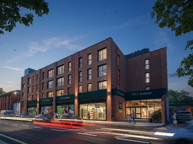 Flat for sale in Epsom, Surrey