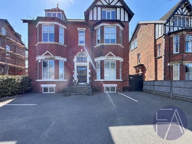 Flat for sale in Southport, Sefton