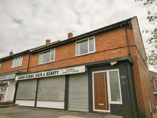 Flat for sale in Denton Burn, Tyne And Wear