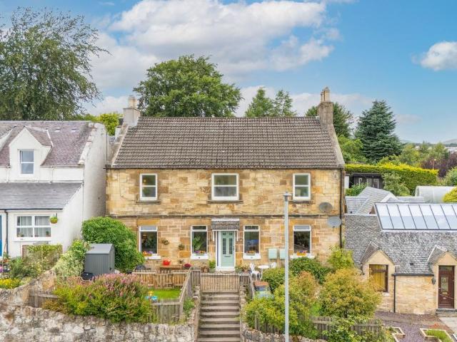 Flat for sale in Milton Bridge, Scotland