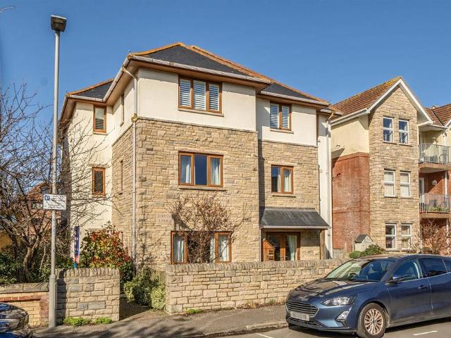 Flat for sale in Swanage, East Dorset