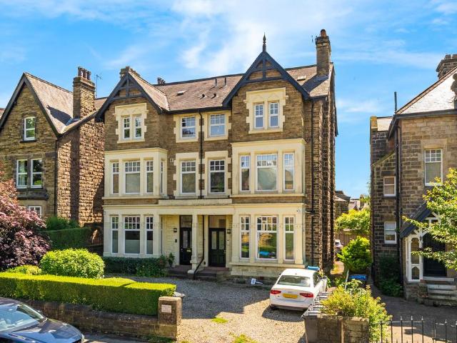 Flat for sale in Low Harrogate, Harrogate