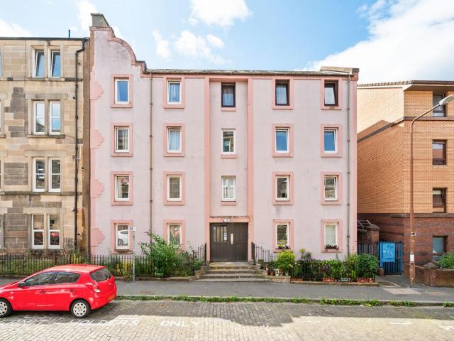 Flat for sale in Gorgie/Dalry, Scotland