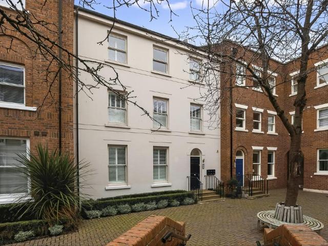 Flat for sale in Two Mills, Cheshire