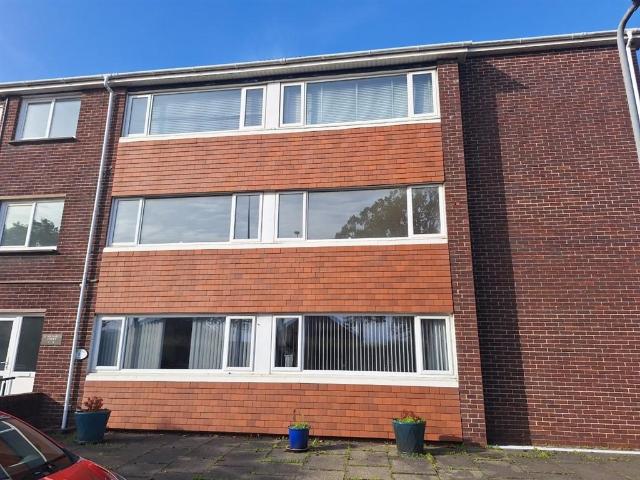 Flat for sale in Llandaff, Cardiff